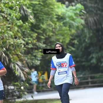 Runner Photo 4766635