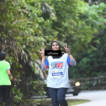 Runner Photo 4766643