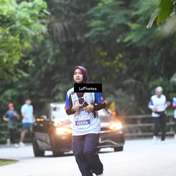 Runner Photo 4766653