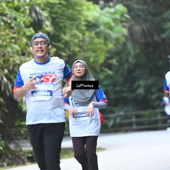 Runner Photo 4766675