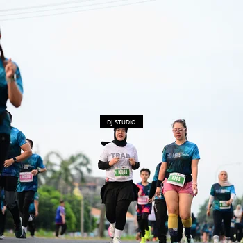 Runner Photo 4766714