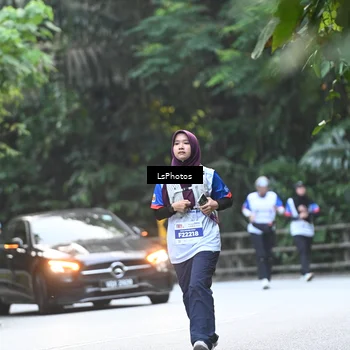 Runner Photo 4766722