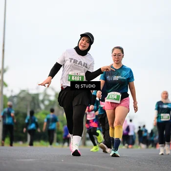 Runner Photo 4766748