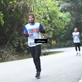 Runner Photo 4766803