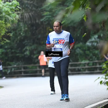 Runner Photo 4766871