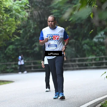 Runner Photo 4766882