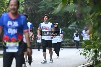 Runner Photo 4767042