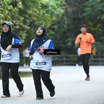 Runner Photo 4767056