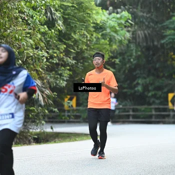 Runner Photo 4767059