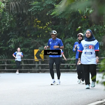 Runner Photo 4767066