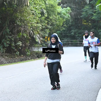 Runner Photo 4767356