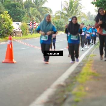 Runner Photo 4767379