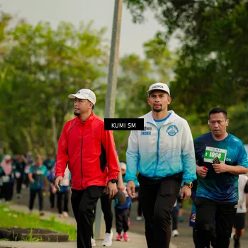 Runner Photo 4767456