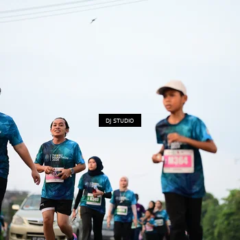 Runner Photo 4767459