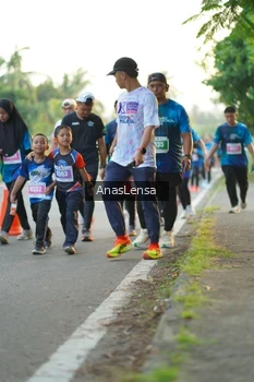 Runner Photo 4767582
