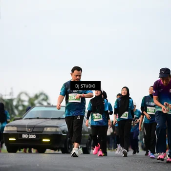 Runner Photo 4767635