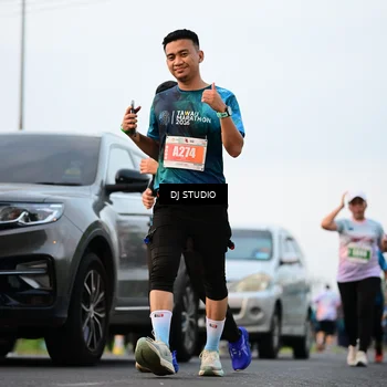 Runner Photo 4767855