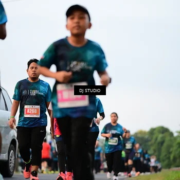 Runner Photo 4767901