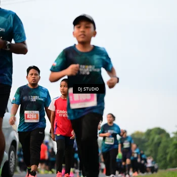 Runner Photo 4767912