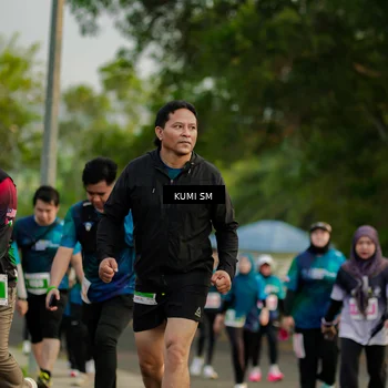 Runner Photo 4767945