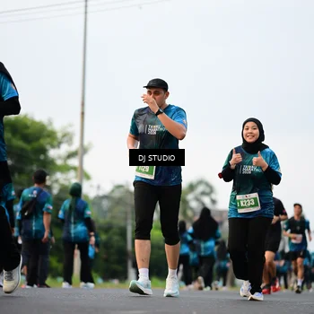 Runner Photo 4768075