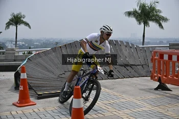 Runner Photo 4768347