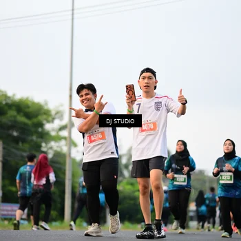 Runner Photo 4768359