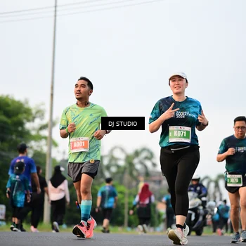 Runner Photo 4768474