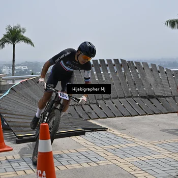 Runner Photo 4768592