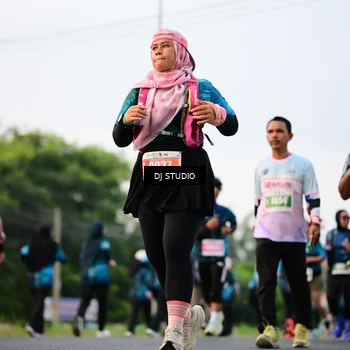 Runner Photo 4768624
