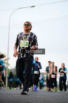 Runner Photo 4768653