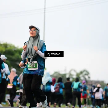 Runner Photo 4768743