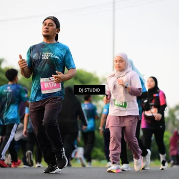 Runner Photo 4770675