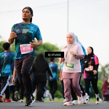Runner Photo 4770676