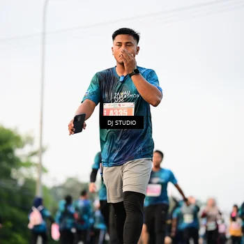 Runner Photo 4770765