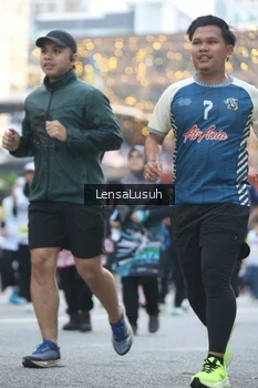Runner Photo 4771315