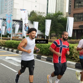 Runner Photo 4772294