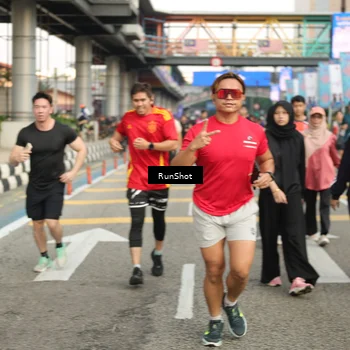 Runner Photo 4772368