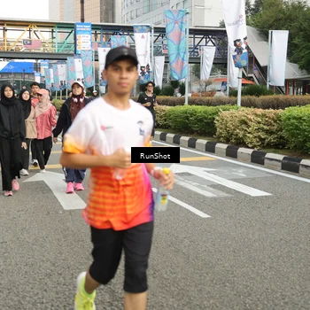 Runner Photo 4772378