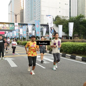 Runner Photo 4772676