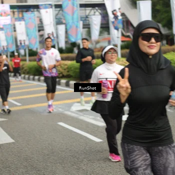 Runner Photo 4772835