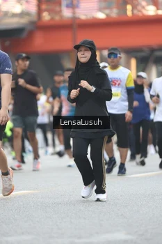 Runner Photo 4773354