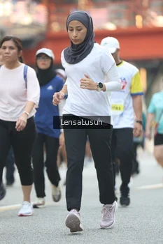 Runner Photo 4773355