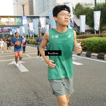 Runner Photo 4773474