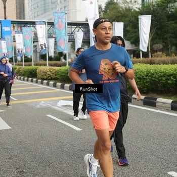 Runner Photo 4773660