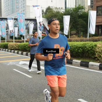 Runner Photo 4773670