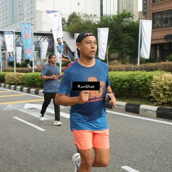 Runner Photo 4773672