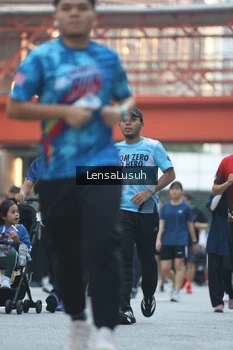 Runner Photo 4773678
