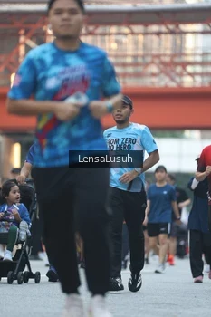 Runner Photo 4773692