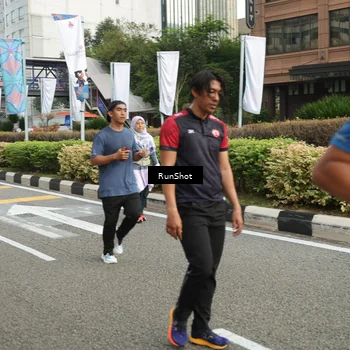 Runner Photo 4773755